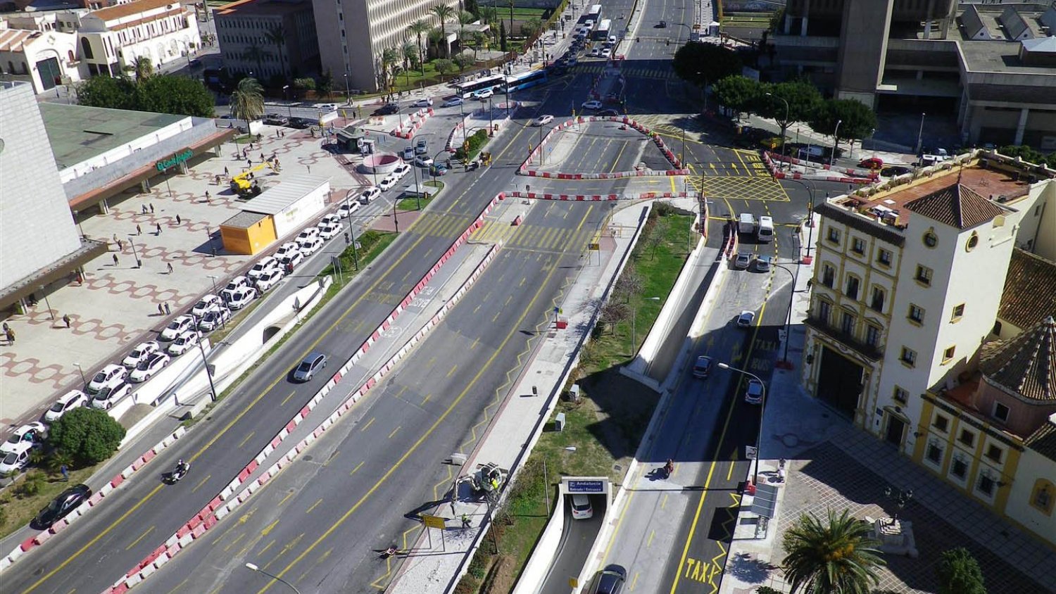Las obras del metro provocan cambios en la parte oeste de avenida Andalucía, la glorieta Manuel Alcántara y calle Cristo de la Expiración
