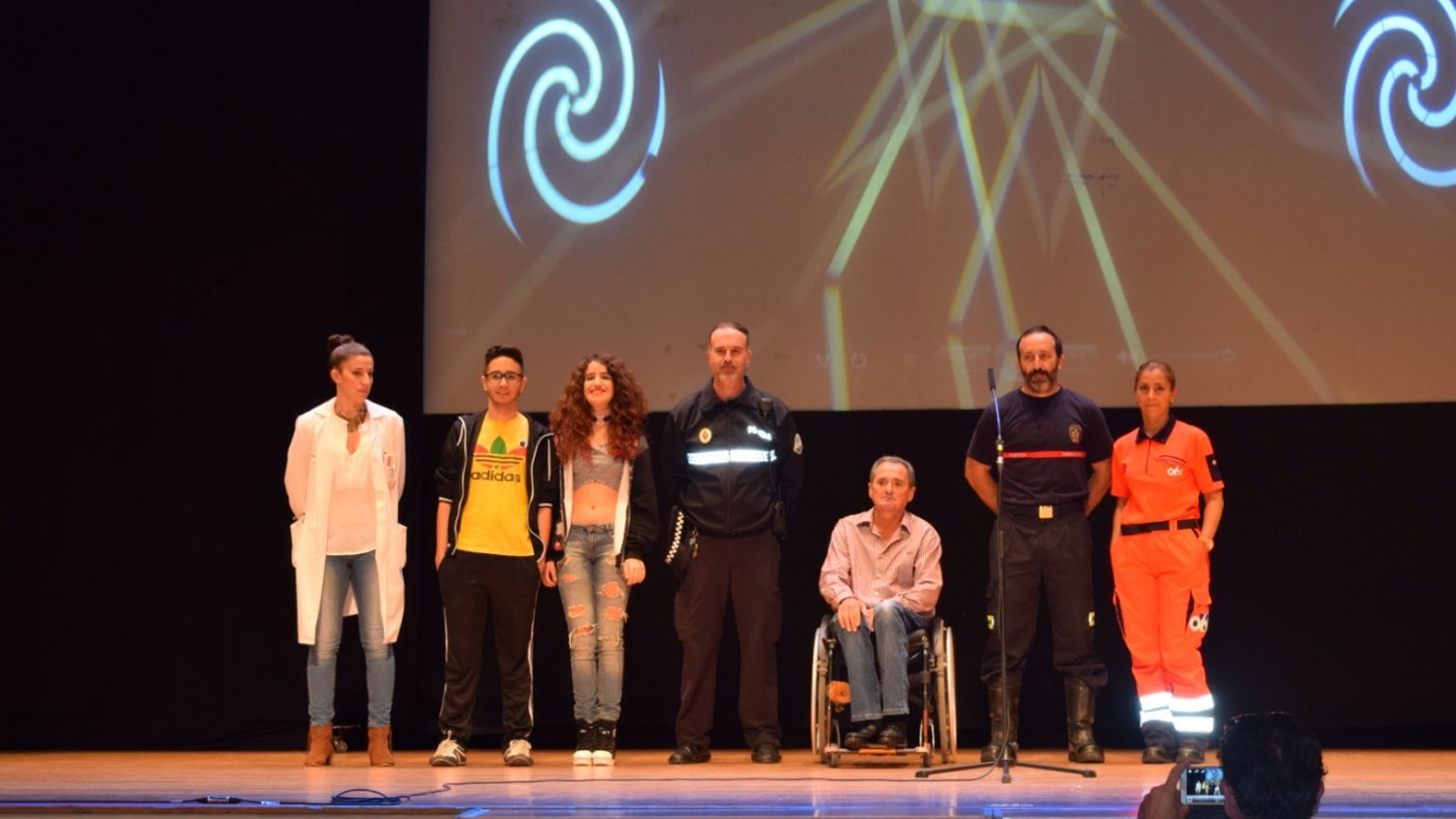 La Junta organiza un espectáculo audiovisual para prevenir accidentes de tráfico en adolescentes