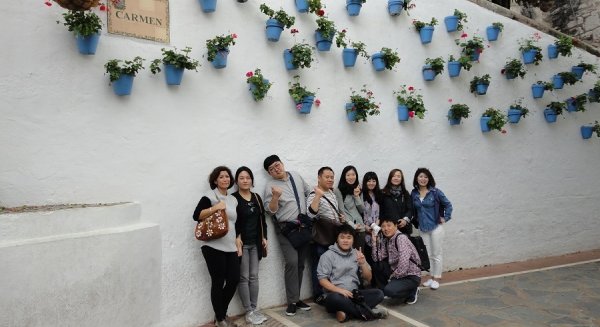 Agentes de viaje coreanos llegan a Málaga para profundizar en los atractivos culturales del destino