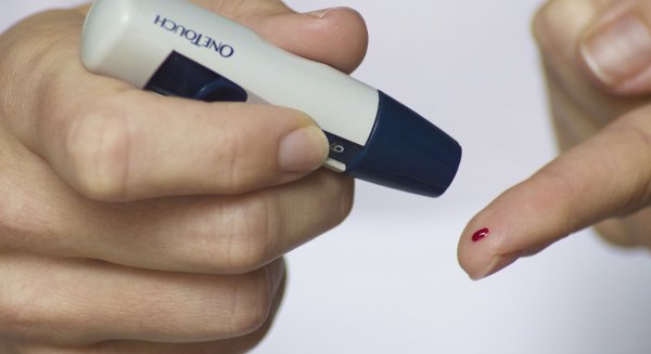 Un estudio revela el impacto del apoyo social en pacientes con diabetes tipo 1