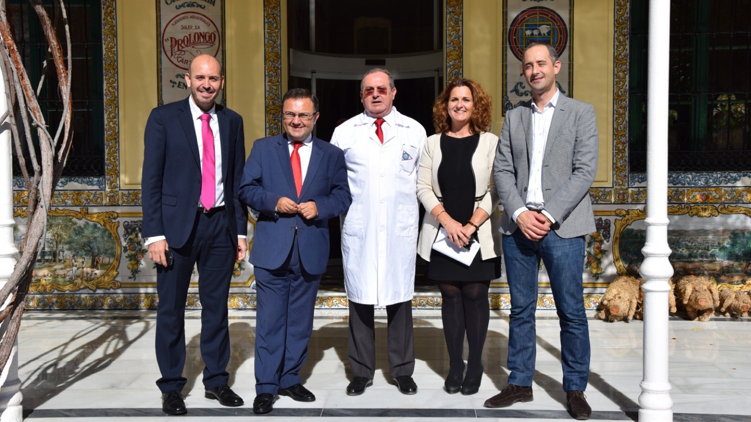El PSOE apuesta por la industria cárnica malagueña como fuente de riqueza y empleo