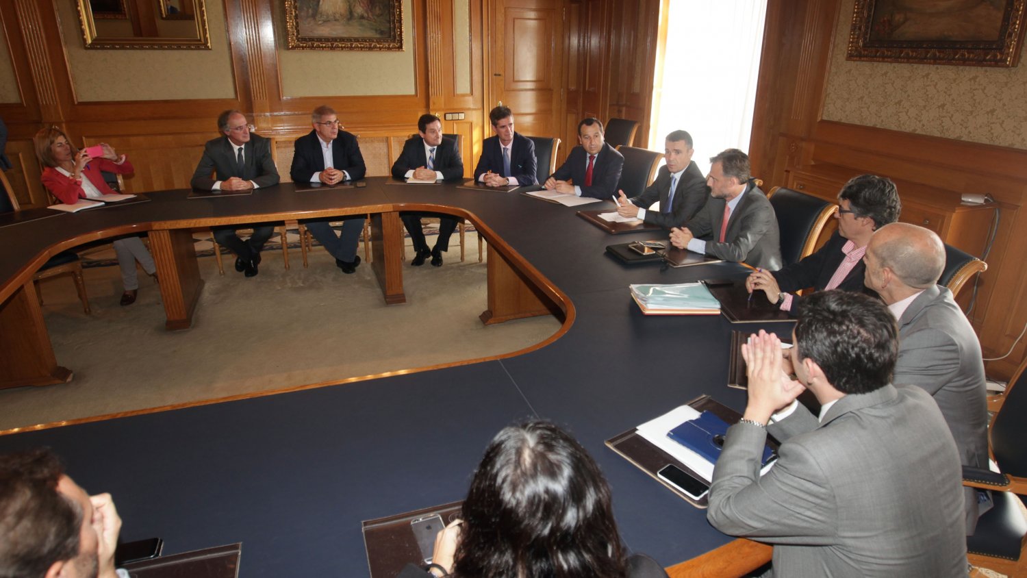 Marbella y Junta constituyen una comisión de seguimiento y trabajan en una normativa transitoria para garantizar la seguridad jurídica
