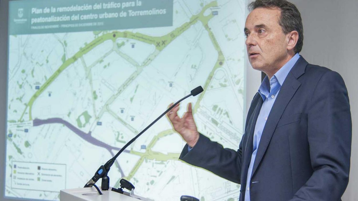 El Ayuntamiento de Torremolinos presenta una campaña de información sobre la peatonalización del centro