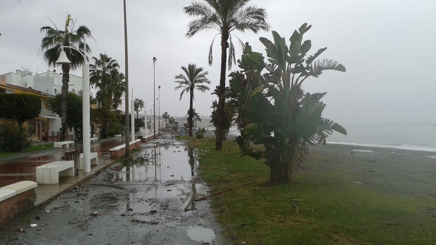 Rincón cuantifica en más de medio millón de euros los daños por el último temporal de lluvias