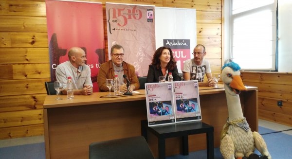 El Teatro Cánovas acoge el musical 'Un viaje de fábula'