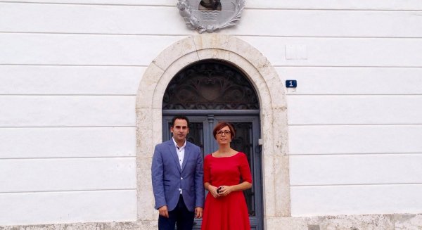 El PSOE busca el consenso para que Málaga celebre el Bicentenario de La Farola en 2017
