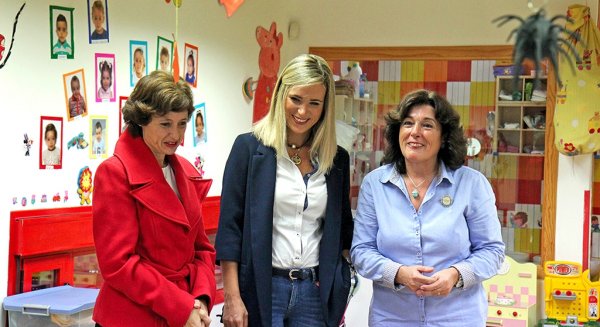 La Junta promueve la concienciación contra la violencia de género entre el personal de las Escuelas Infantiles