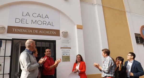 Rincón inaugura la primera Tenencia de Alcaldía de La Cala del Moral para la descentralización de los servicios públicos