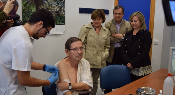 La Junta inicia la campaña de vacunación de la gripe en 187 puntos asistenciales de Málaga