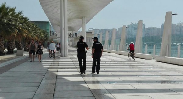 Hallan muerta a una mujer en su domicilio en Fuengirola y detienen al marido