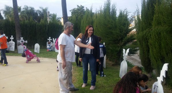 Más de un centenar de vecinos preparan la 'Noche del terror' de Churriana