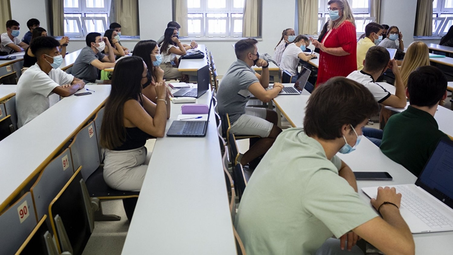 La Junta concede 437.000 euros a las academias andaluzas para apoyarlas en su financiación