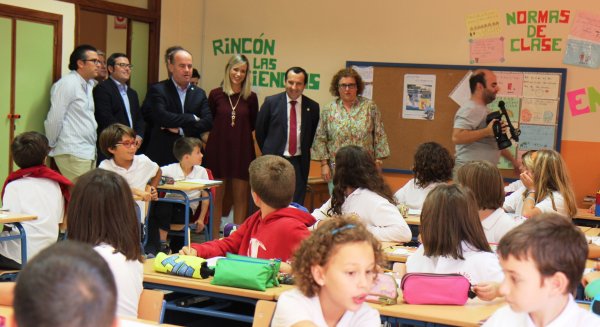 La Junta culmina la ampliación y reforma del centro esolar Reina Sofía de Antequera