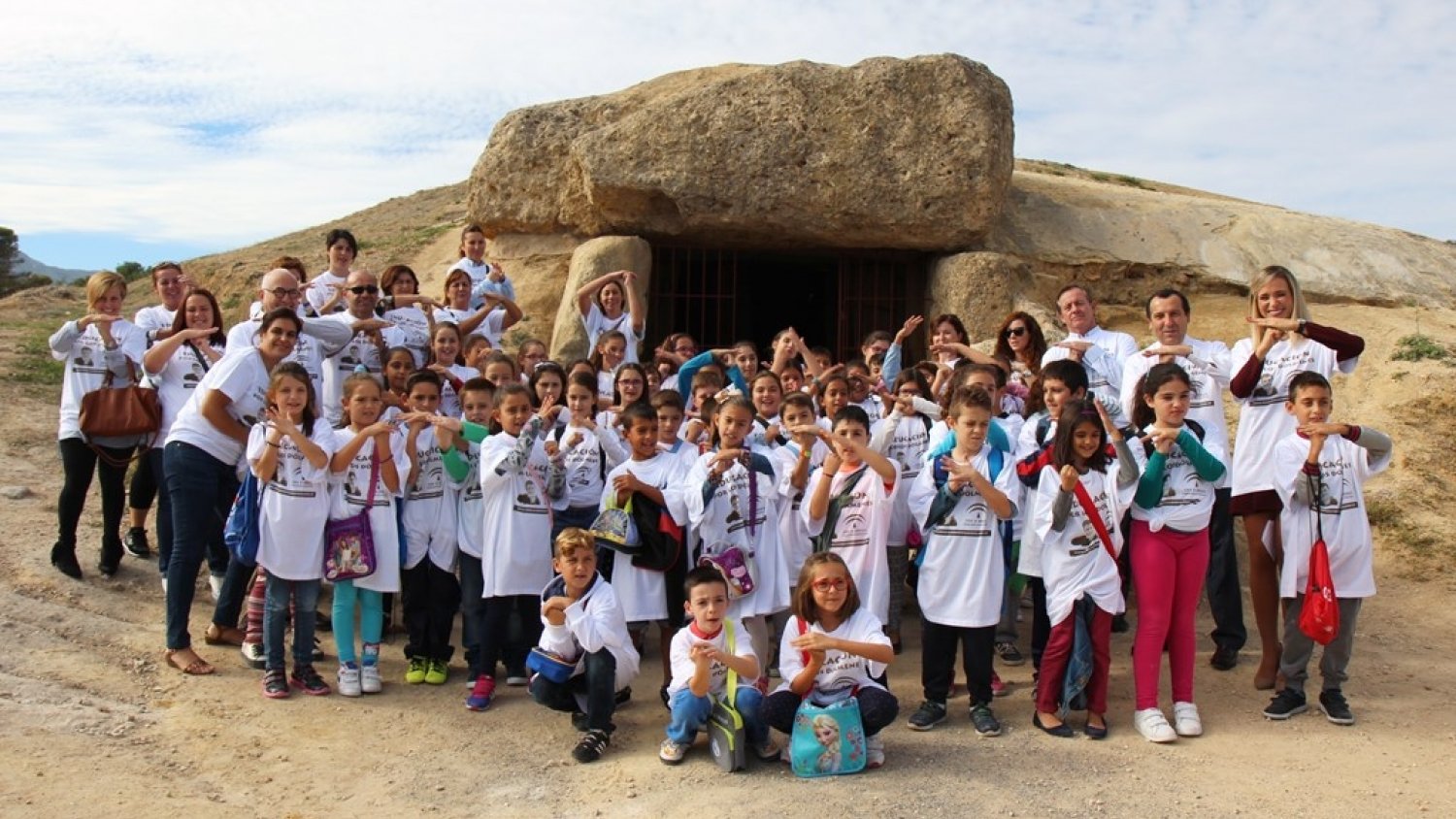 La Junta inicia una campaña para difundir entre los escolares el conocimiento de los Dólmenes de Antequera