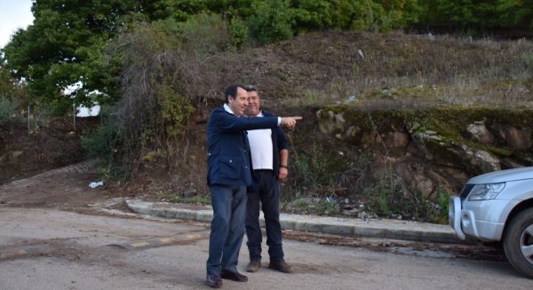 Ruiz Espejo visita Pujerra para evaluar los daños por las lluvias ocasionados infraestructuras municipales, saneamiento y canalizaciones