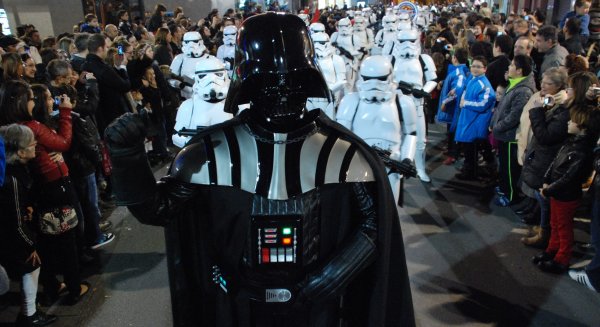 Las tropas de Star Wars invaden Málaga para difundir la donación de médula ósea