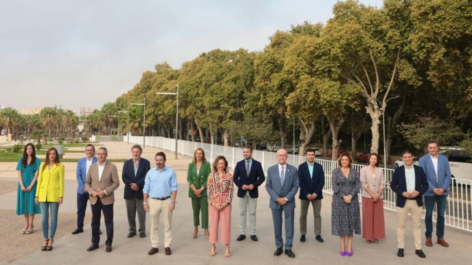 Navarro subraya su compromiso con el agua y la movilidad y espera la implicación del resto de partidos