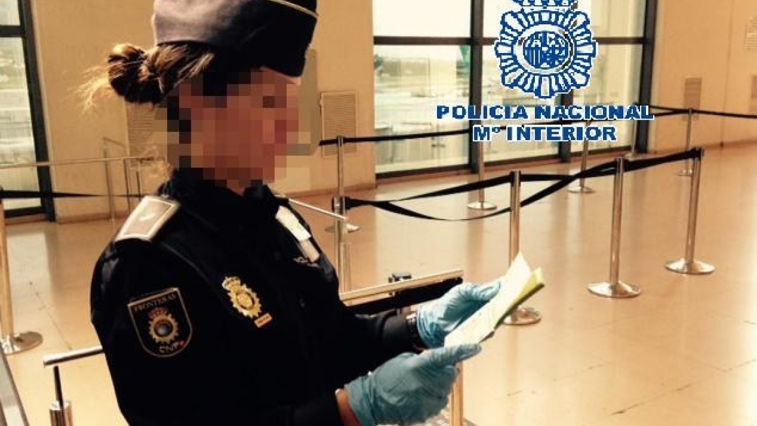 Detenidas en 11 días a cuatro personas por falsedad documental en el aeropuerto de Málaga