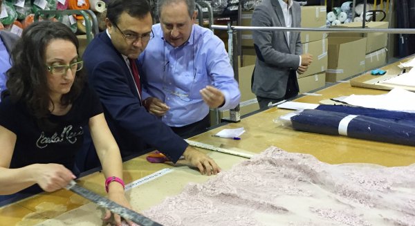 PSOE impulsará desde el Gobierno las empresas exportadoras para abrir nuevos mercados a sus productos
