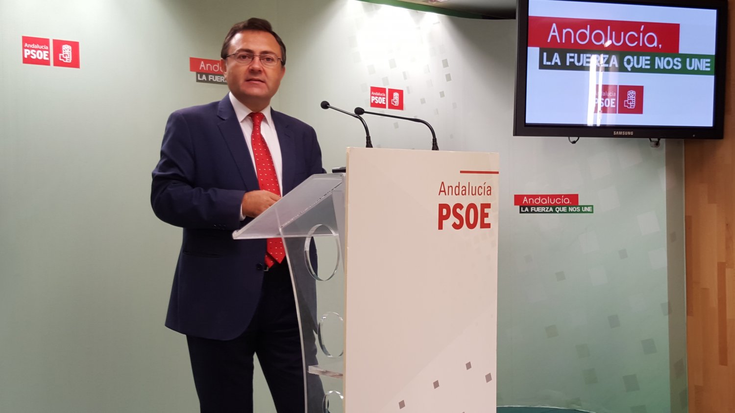 Heredia asegura que los presupuestos andaluces de 2016 