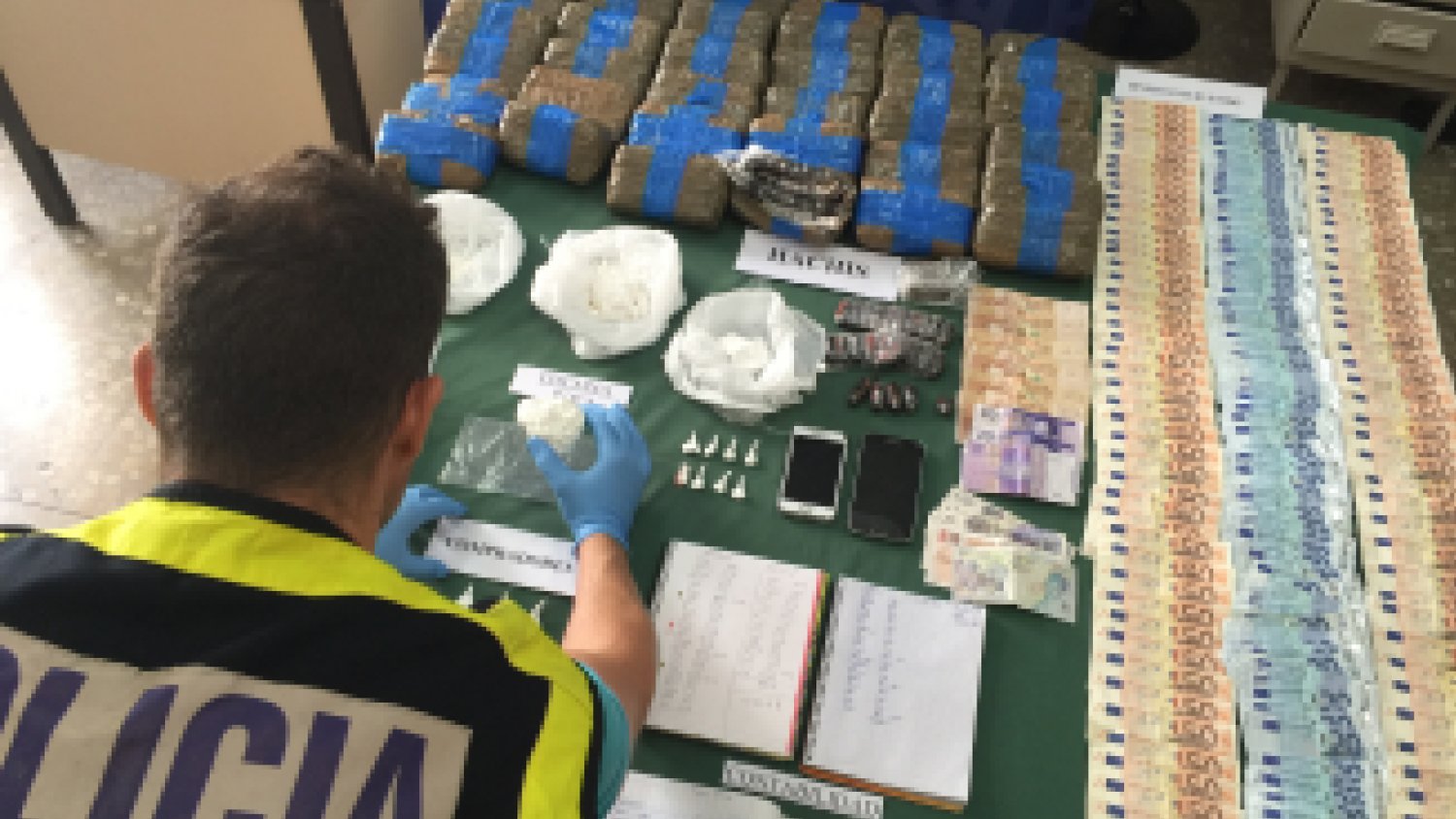 Detenidas 33 personas en la desarticulación de 16 puntos de venta de droga en Málaga