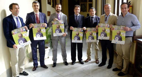 El torneo benéfico 'Por ellos' recaudará fondos para comprar una silla de ruedas para Iraida