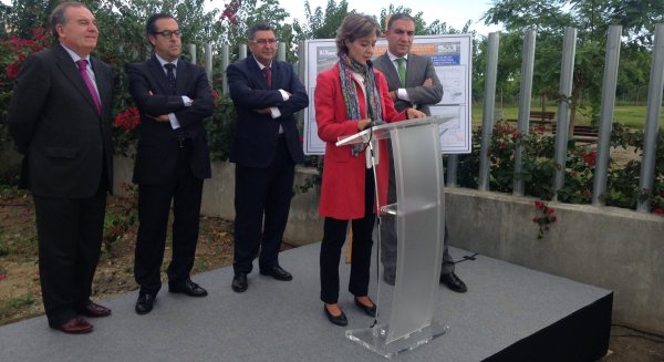 La Diputación comienza la mejora de la carretera de acceso al Parque Tecnoalimentario de la Axarquía