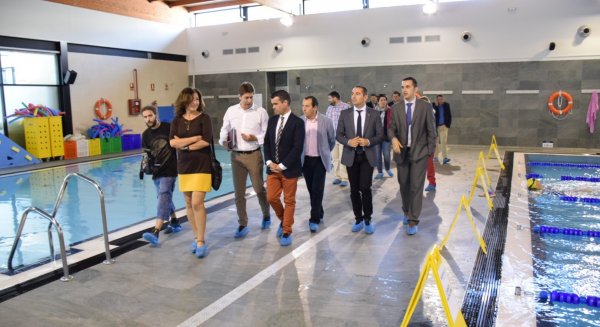Marbella cuenta con una nueva piscina cubierta a su red de instalaciones deportivas, tras una inversión de 2,5 millones