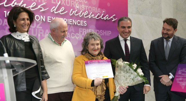 La turista 10 millones de la Costa del Sol disfruta, junto a su marido, de una experiencia gastronómica y cultural en nuestro destino
