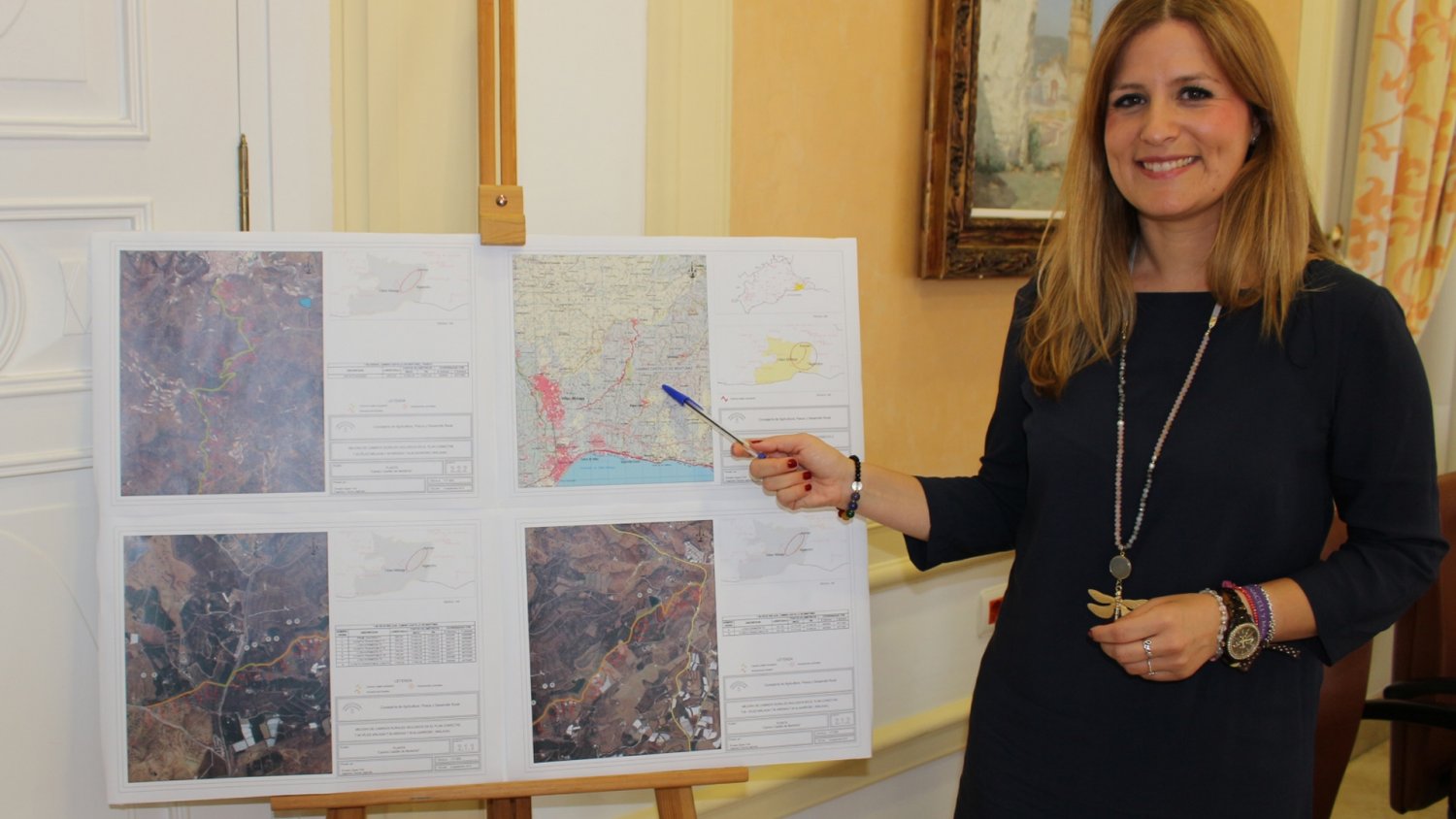 Más de 3.000 explotaciones de Vélez se beneficiarán de los trabajos de mejora en caminos rurales del Plan Conecta2