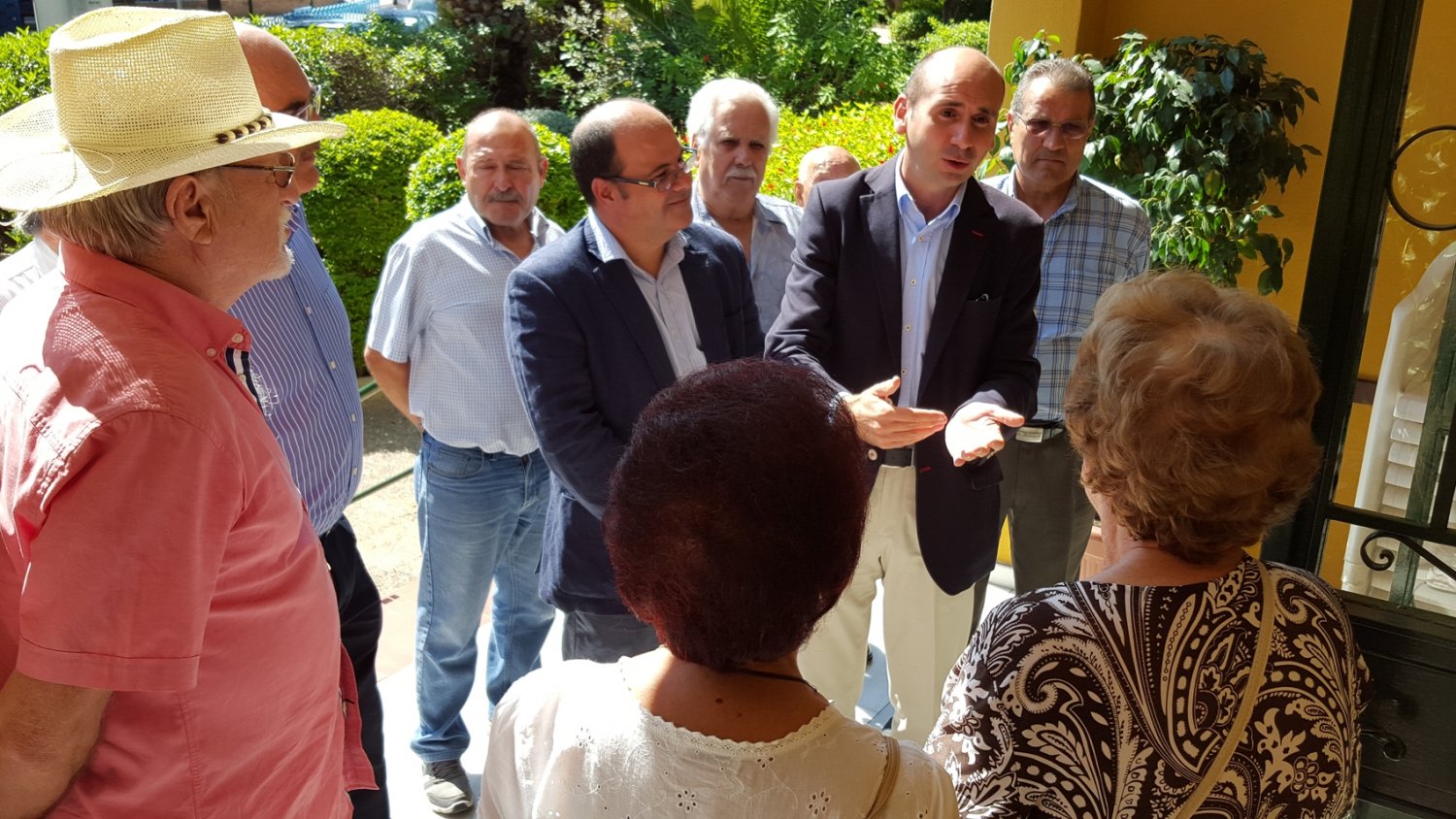 Conejo asegura que un gobierno del PSOE devolverá a los mayores lo que Rajoy 