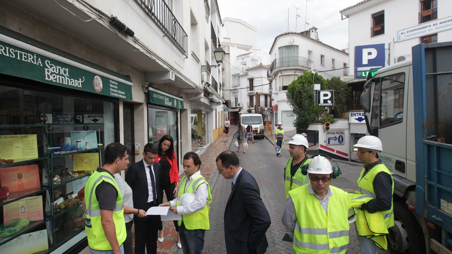 Marbella estudia las soluciones que provoca el antiguo embovedado del Río Huelo