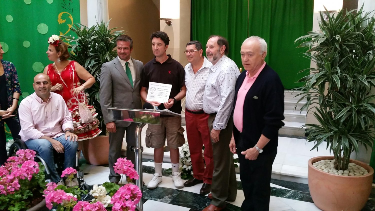 La 'Plaza imaginaria' de Juan Carlos Porras gana el Premio de Pintura 'Evaristo Guerra, Costa del Sol Axarquía'