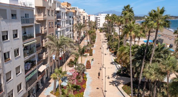 Estepona recibe el Premio de Honor ‘Ciudades que Caminan’ por el proyecto de abrir la ciudad al mar