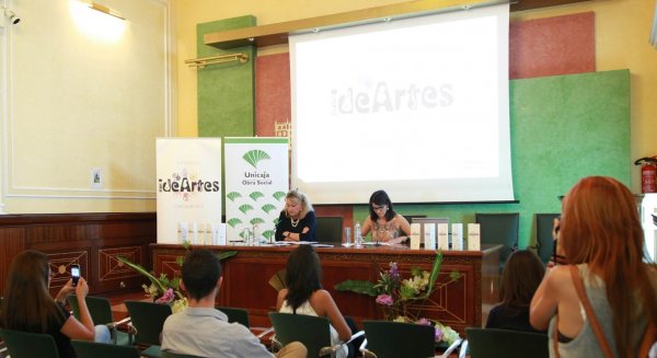 Unicaja pone en marcha un programa en sus museos para promover las artes plásticas