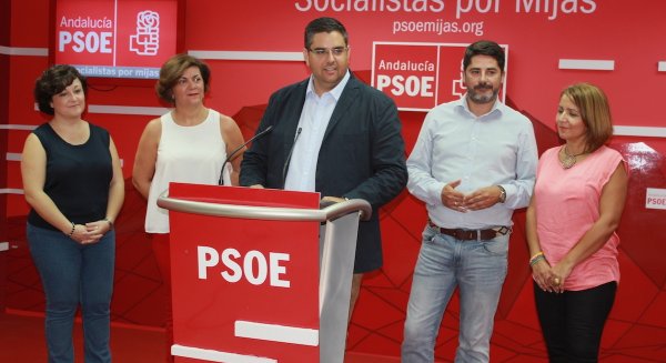 El PSOE de Mijas critica la gestión de Ciudadanos y PP y la califica de 