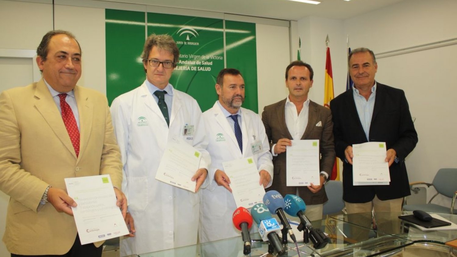 Expertos presentan en Málaga recomendaciones relacionadas con la salud periodontal y el riesgo cardiovascular