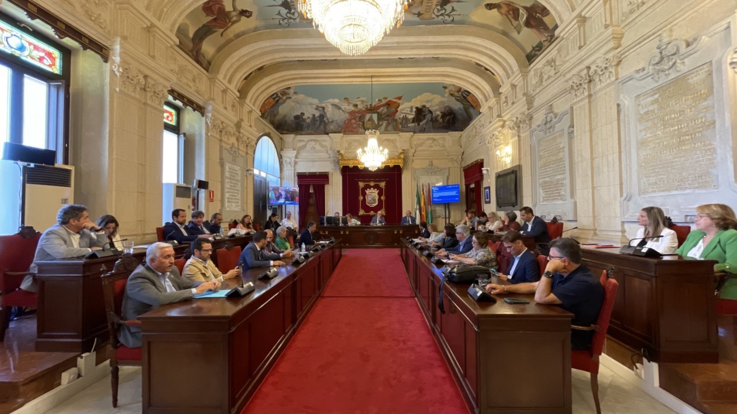 El Ayuntamiento aprueba la cuenta general 2021 que se cierra con saldo favorable y mejora de sus indicadores