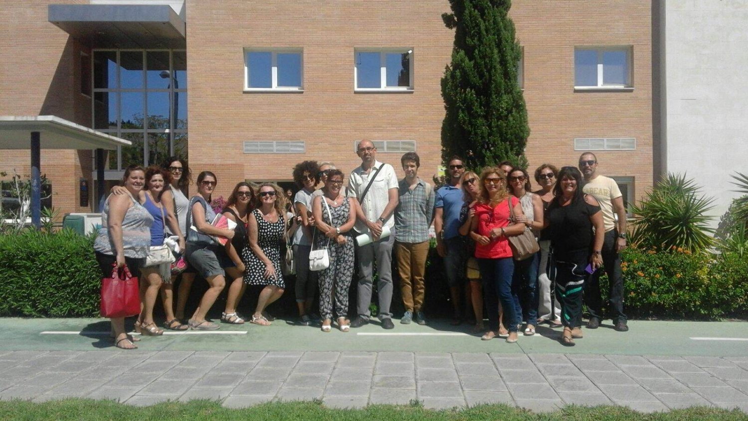 Málaga para la Gente apoya las reivindicaciones laborales de los gestores de emergencias sanitarias 061