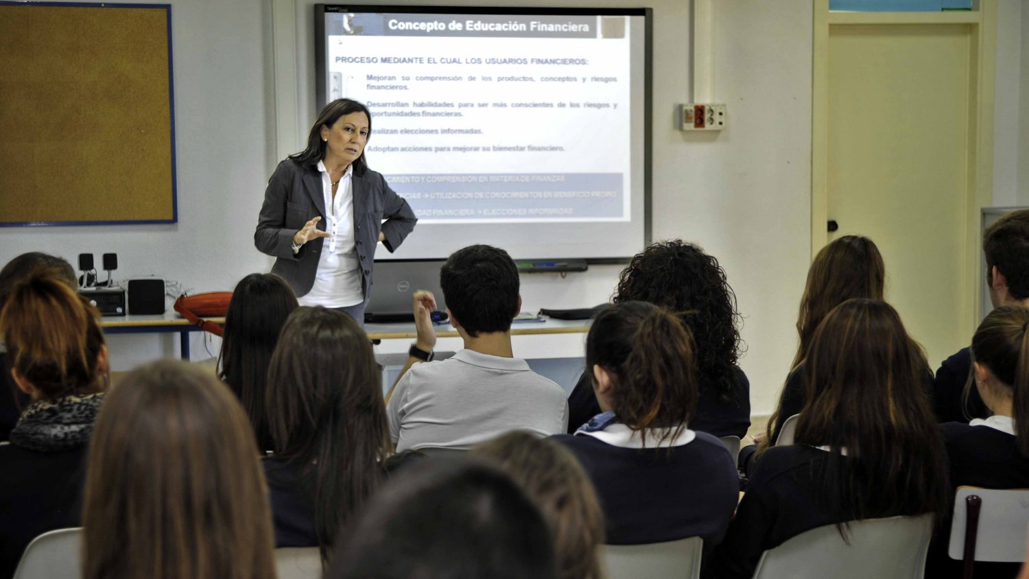 Unicaja, Banco Ceiss y la Universidad de Salamanca firman un acuerdo para impulsar programas de educación financiera