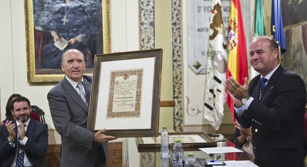 El director de deportes de la UMA, hijo adoptivo de Antequera