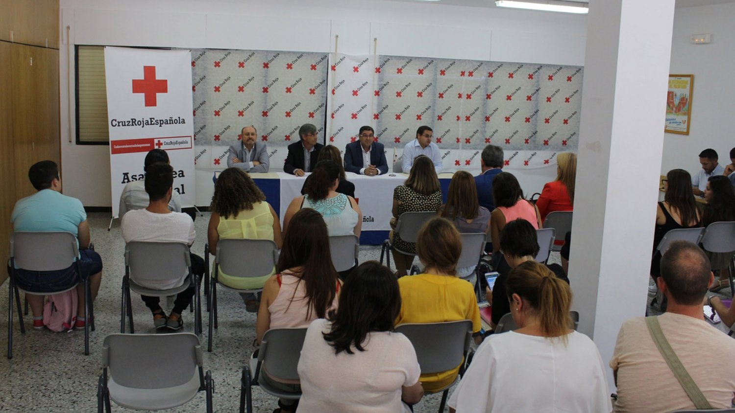 El Ayuntamiento de Vélez-Málaga ampliará la oferta formativa del centro de Cruz Roja