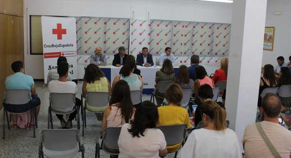 El Ayuntamiento de Vélez-Málaga ampliará la oferta formativa del centro de Cruz Roja