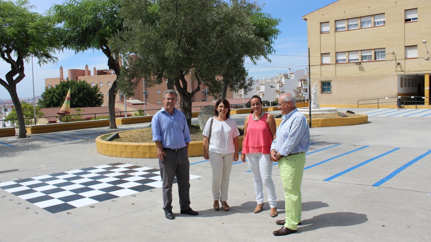 Estepona ejecuta un centenar de mejoras para la puesta a punto de todos los colegios