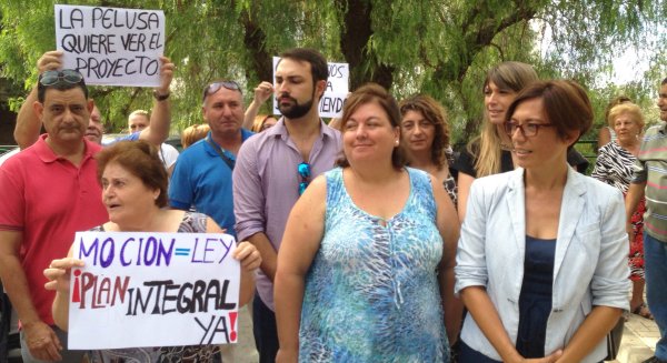 Gámez (PSOE) exige la puesta en marcha de actuaciones para mejorar el barrio de La Pelusa