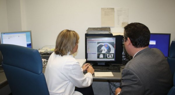 Aplican con éxito una nueva técnica radioterápica para el tratamiento de casos precoces del cáncer de pulmón