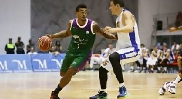 El Unicaja cae ante el Khimki en el primer partido de pretemporada