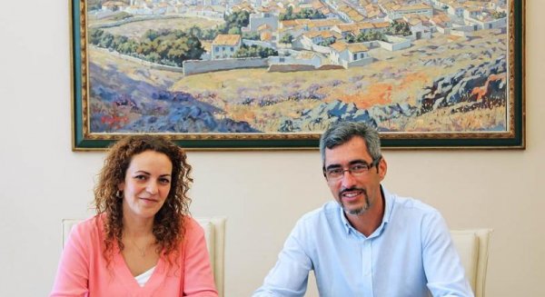 El equipo de gobierno de Benalmádena dice que la ex alcaldesa 