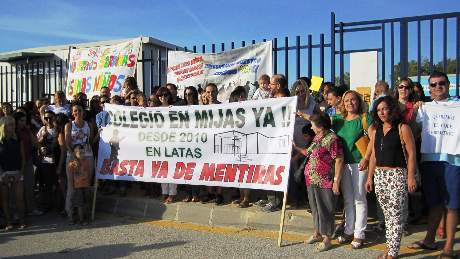 Más de 7.500 escolares inician el curso escolar en Mijas, unos 700 en aulas prefabricadas