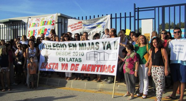 Más de 7.500 escolares inician el curso escolar en Mijas, unos 700 en aulas prefabricadas